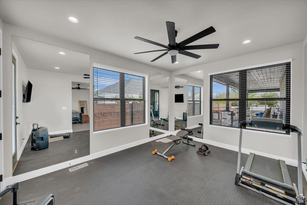Hurricane, Utah, 84737, United States, 4 Bedrooms Bedrooms, ,5 BathroomsBathrooms,Residential,Active,1762812