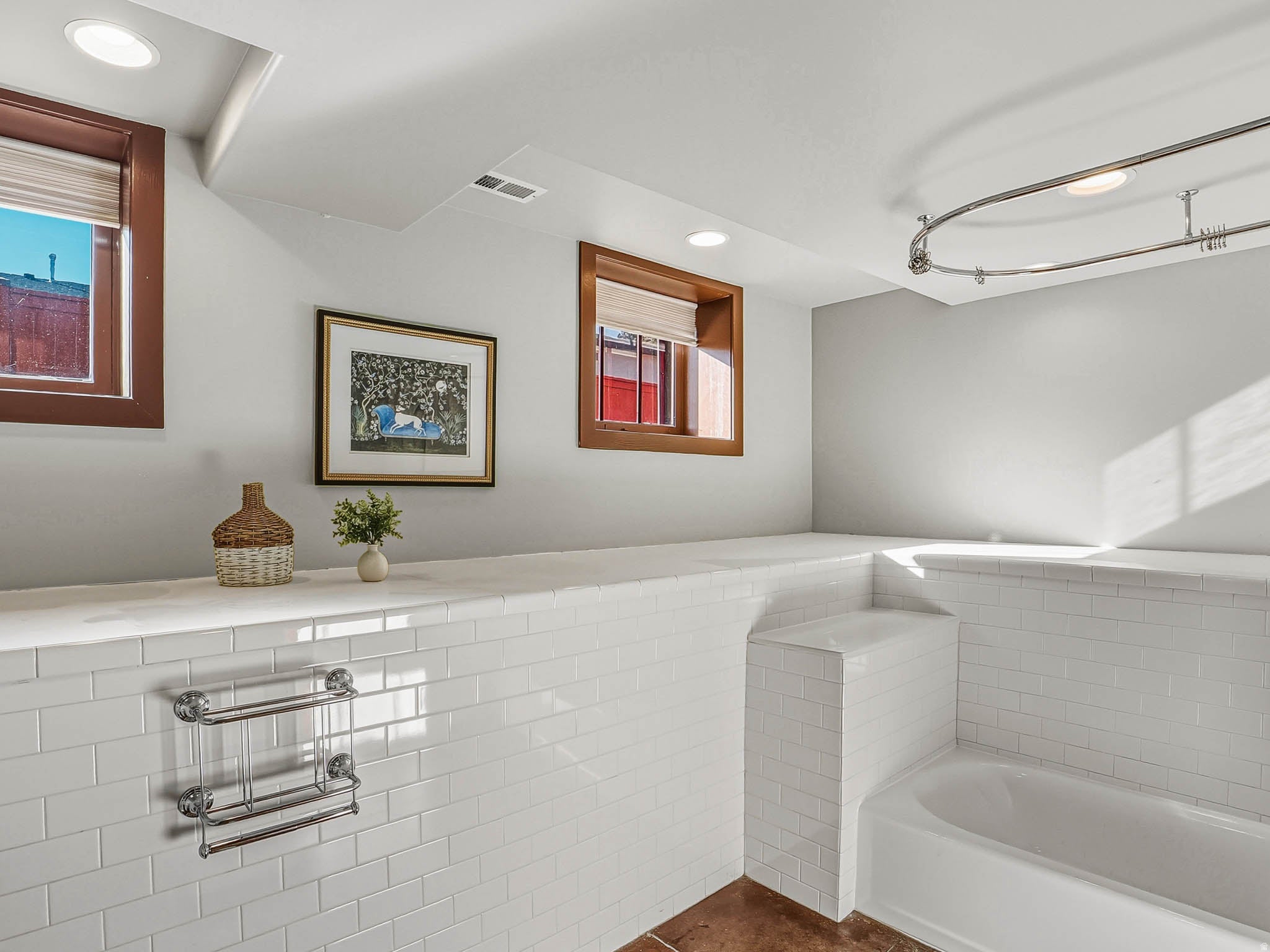 Salt Lake City, Utah, 84105, United States, 6 Bedrooms Bedrooms, ,4 BathroomsBathrooms,Residential,Active,2000214