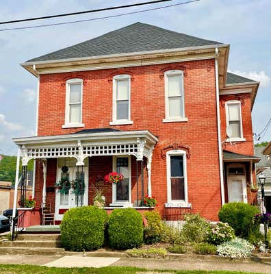 916 MAIN ST, WELLSBURG, WV 26070 - Image 1