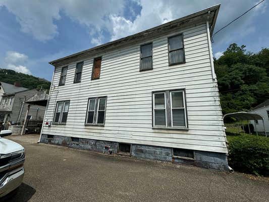 76 ROOSEVELT AVE, BENWOOD, WV 26031, photo 2 of 41