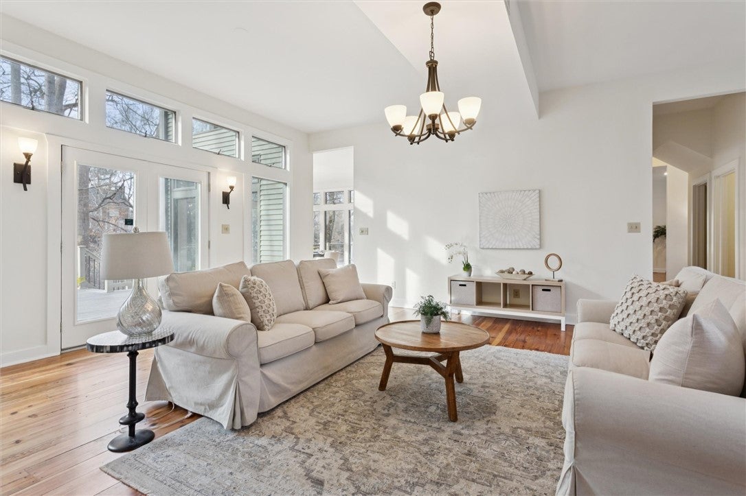 Williamsburg, Virginia, 23185, United States, 5 Bedrooms Bedrooms, ,5 BathroomsBathrooms,Residential,Active,2008015