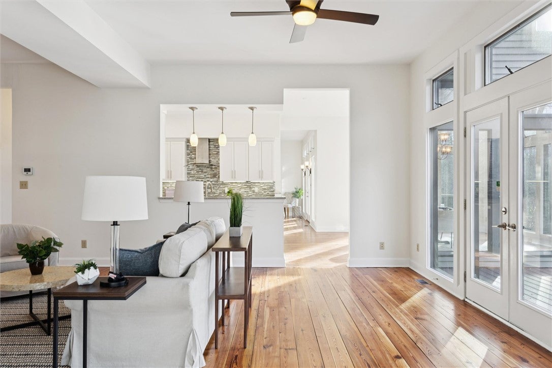 Williamsburg, Virginia, 23185, United States, 5 Bedrooms Bedrooms, ,5 BathroomsBathrooms,Residential,Active,2008015