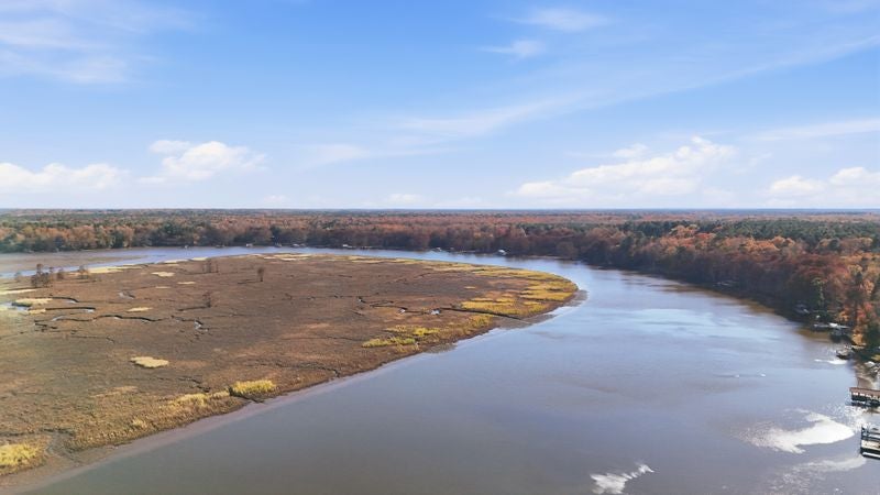 Charles City, Virginia, 23030, United States, 3 Bedrooms Bedrooms, ,4 BathroomsBathrooms,Residential,Active,1992303