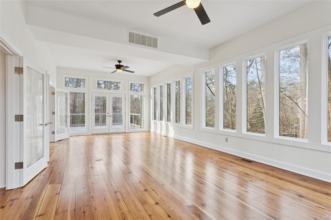 Williamsburg, Virginia, 23185, United States, 5 Bedrooms Bedrooms, ,5 BathroomsBathrooms,Residential,Active,2008015