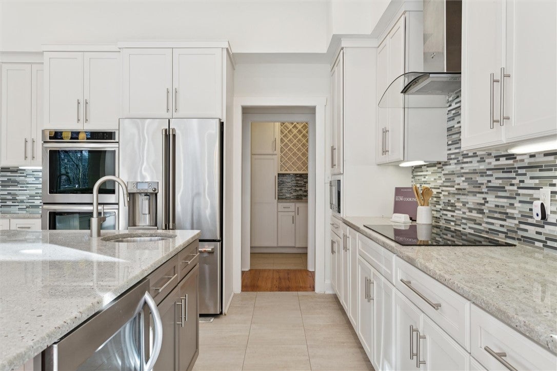 Williamsburg, Virginia, 23185, United States, 5 Bedrooms Bedrooms, ,5 BathroomsBathrooms,Residential,Active,2008015