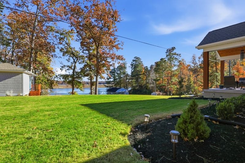 Charles City, Virginia, 23030, United States, 3 Bedrooms Bedrooms, ,4 BathroomsBathrooms,Residential,Active,1992303