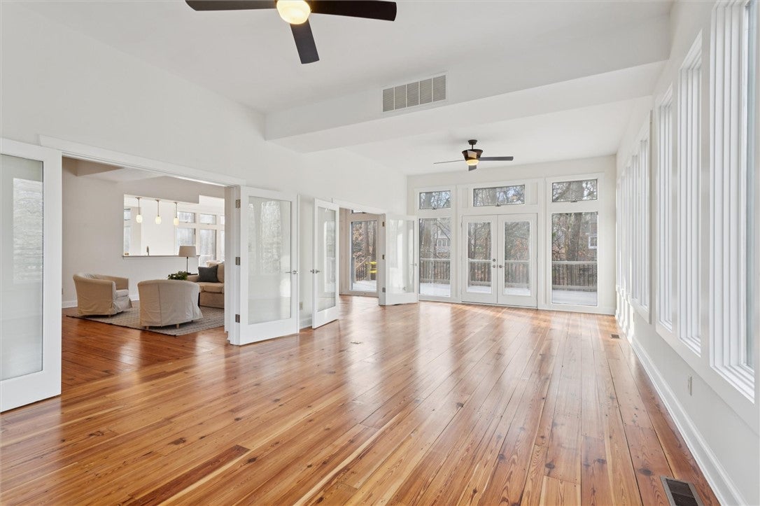 Williamsburg, Virginia, 23185, United States, 5 Bedrooms Bedrooms, ,5 BathroomsBathrooms,Residential,Active,2008015