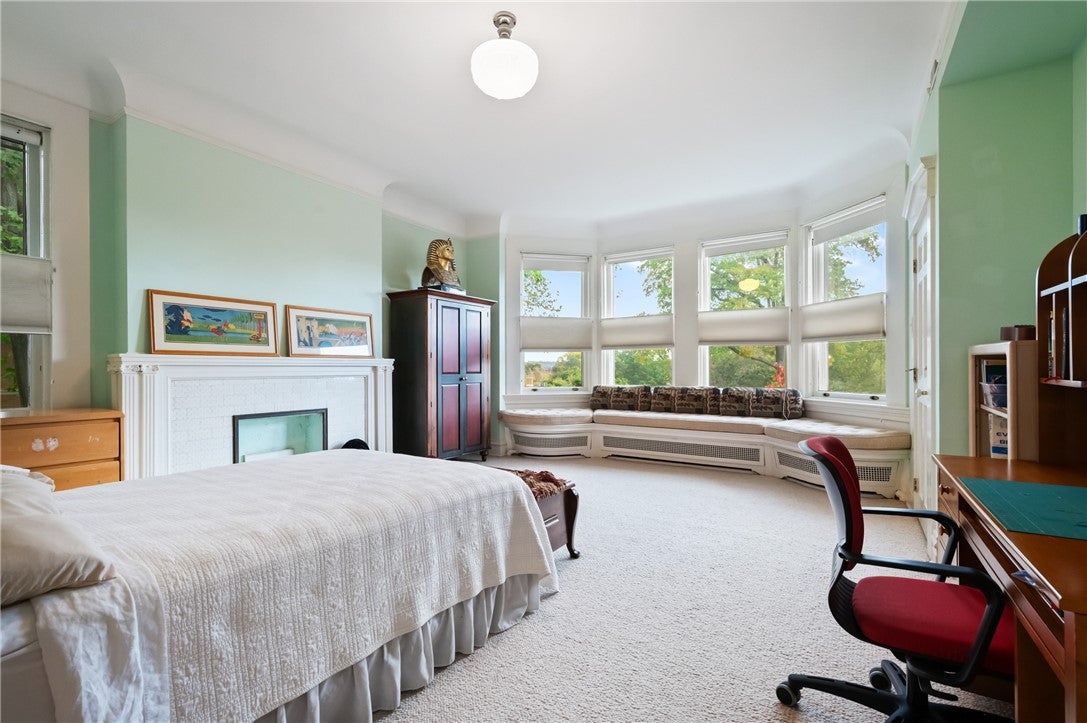 Pittsburgh, Pennsylvania, 15232, United States, 8 Bedrooms Bedrooms, ,6 BathroomsBathrooms,Residential,Active,1973278