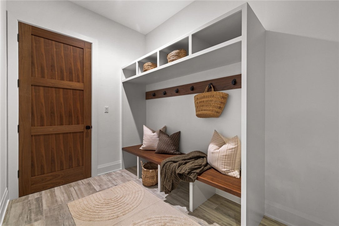 Wexford, Pennsylvania, 15090, United States, 5 Bedrooms Bedrooms, ,5 BathroomsBathrooms,Residential,Active,2006966