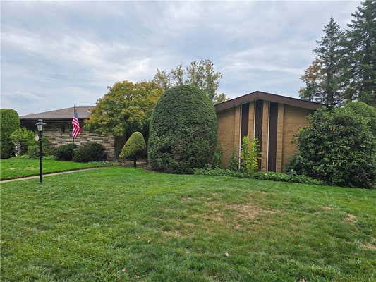 261 PENHURST DR, PITTSBURGH, PA 15235 - Image 1