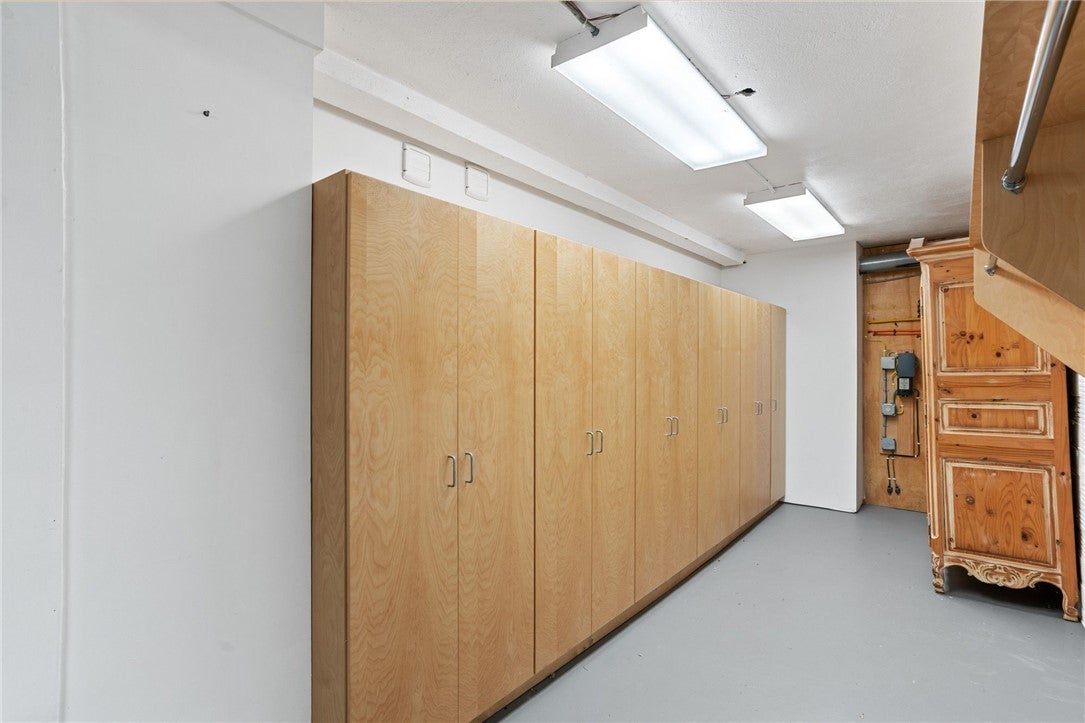 Sewickley, Pennsylvania, 15143, United States, 3 Bedrooms Bedrooms, ,4 BathroomsBathrooms,Residential,Active,1952620