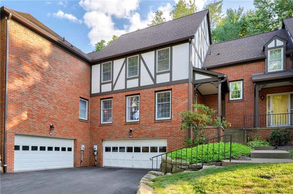 224 THORNBERRY CIR, PITTSBURGH, PA 15234 - Image 1