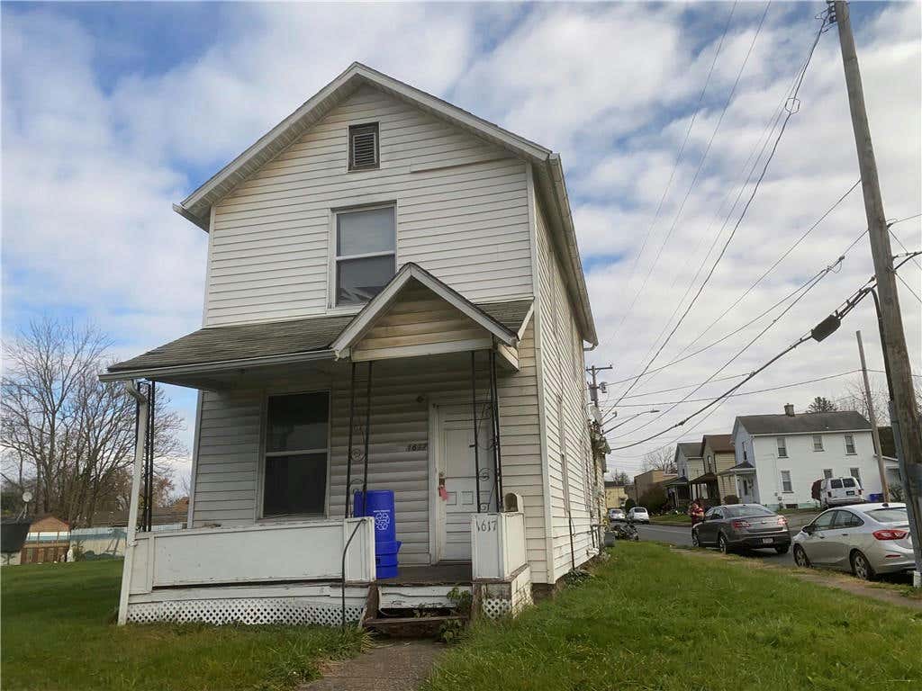 1617 MORAVIA ST, NEW CASTLE, PA 16101, photo 1 of 5