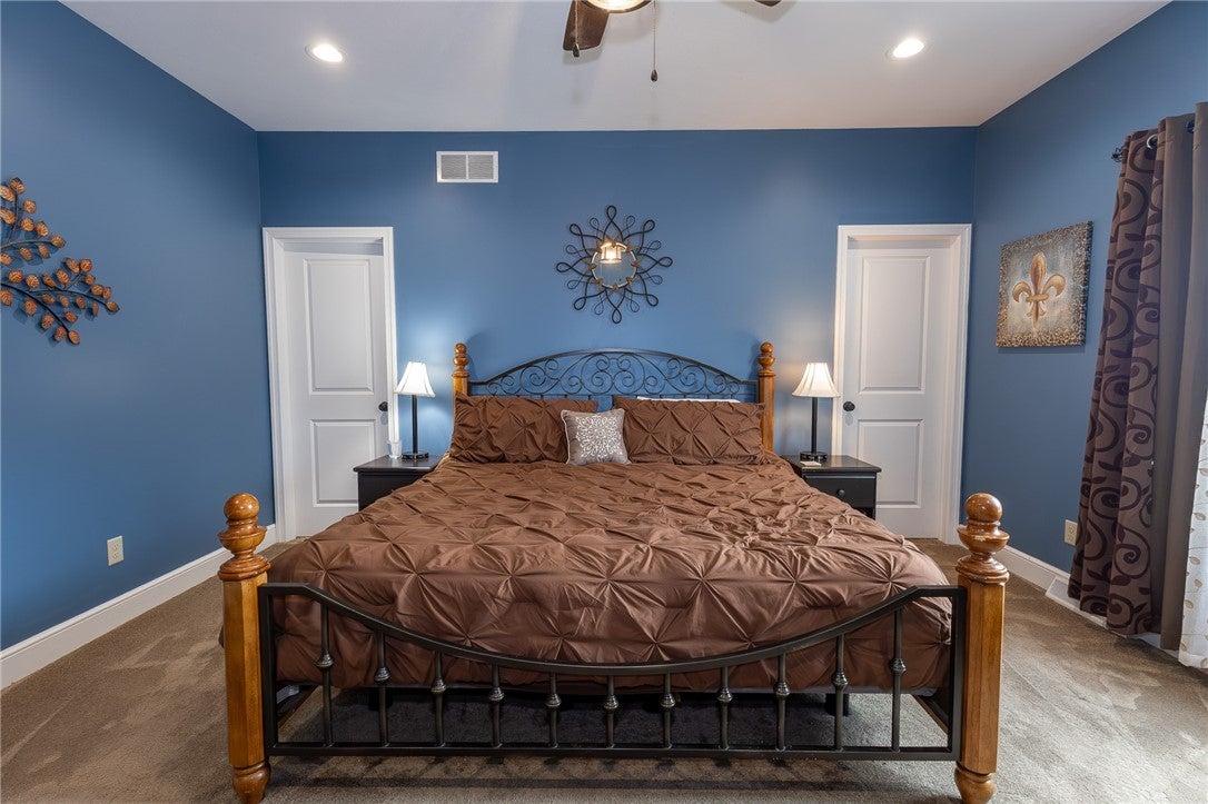 Mercer, Pennsylvania, 16137, United States, 3 Bedrooms Bedrooms, ,4 BathroomsBathrooms,Residential,Active,2040220