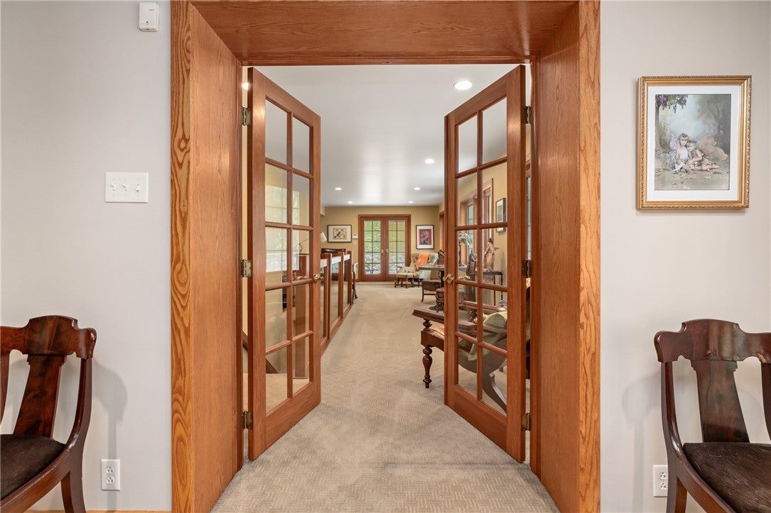 Pittsburgh, Pennsylvania, 15238, United States, 4 Bedrooms Bedrooms, ,4 BathroomsBathrooms,Residential,Active,1853348