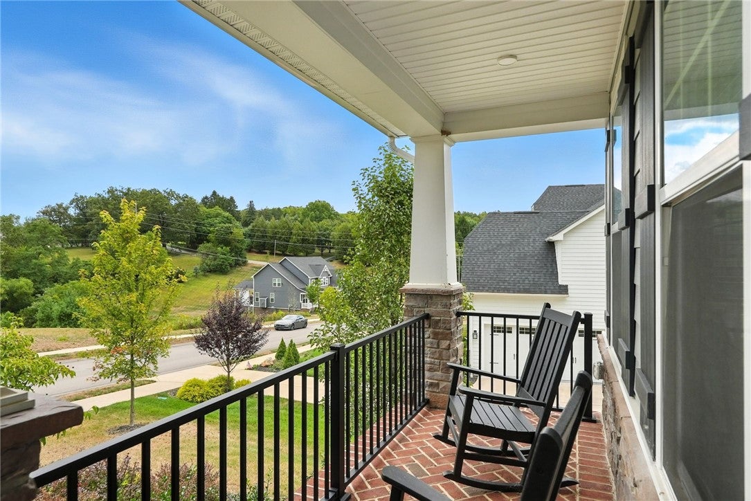 Wexford, Pennsylvania, 15090, United States, 4 Bedrooms Bedrooms, ,5 BathroomsBathrooms,Residential,Active,1934785