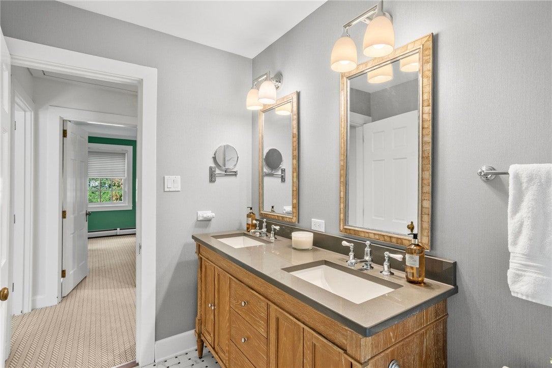 Sewickley, Pennsylvania, 15143, United States, 3 Bedrooms Bedrooms, ,4 BathroomsBathrooms,Residential,Active,1952620