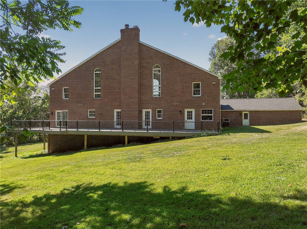 Canonsburg, Pennsylvania, 15317, United States, 5 Bedrooms Bedrooms, ,5 BathroomsBathrooms,Residential,Active,2009822