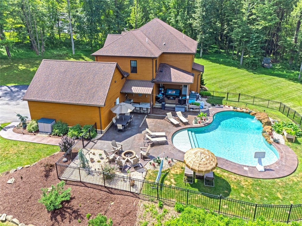 Murrysville, Pennsylvania, 15668, United States, 4 Bedrooms Bedrooms, ,5 BathroomsBathrooms,Residential,Active,2028549