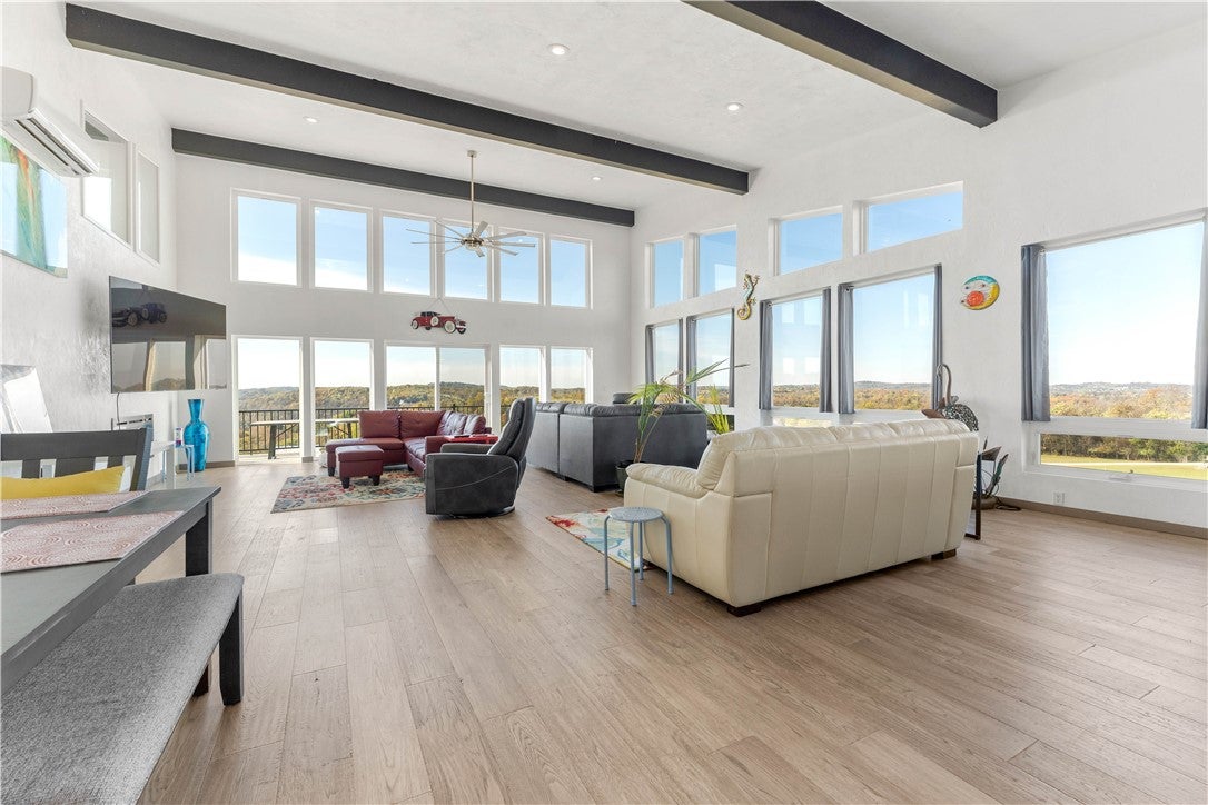 Smithton, Pennsylvania, 15479, United States, 4 Bedrooms Bedrooms, ,3 BathroomsBathrooms,Residential,Active,1971776