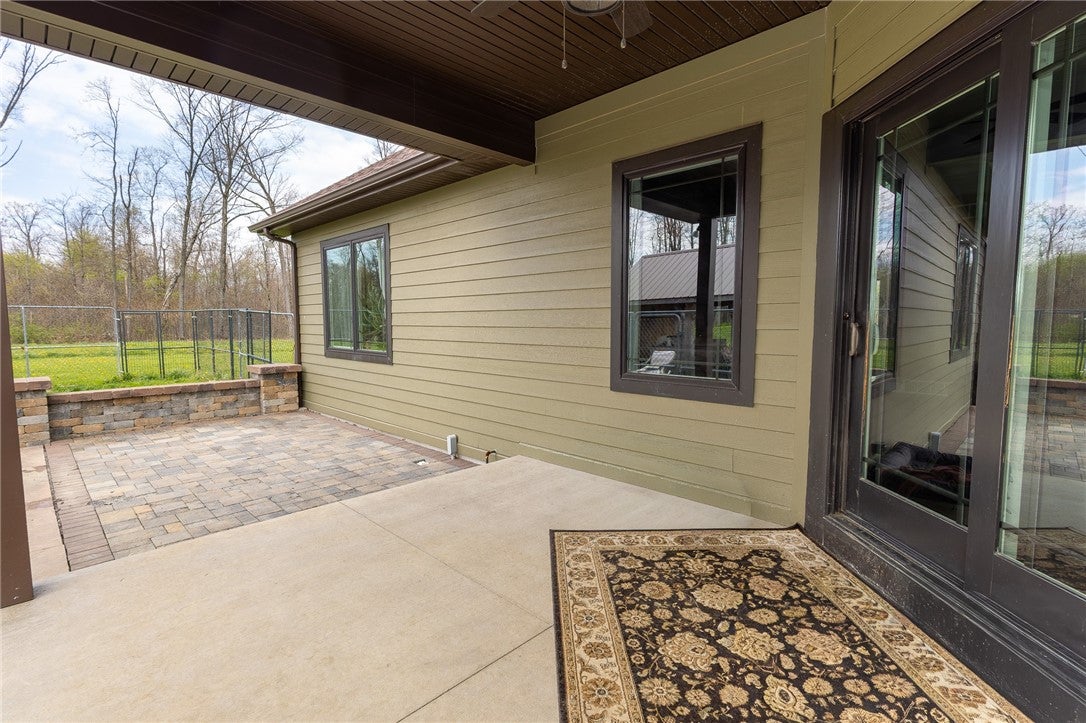 Mercer, Pennsylvania, 16137, United States, 3 Bedrooms Bedrooms, ,4 BathroomsBathrooms,Residential,Active,2040220