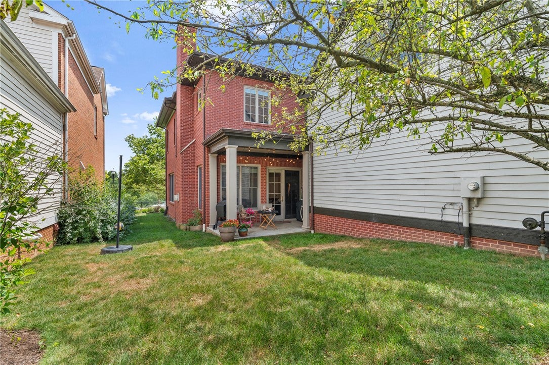 Pittsburgh, Pennsylvania, 15217, United States, 4 Bedrooms Bedrooms, ,4 BathroomsBathrooms,Residential,Active,1899201