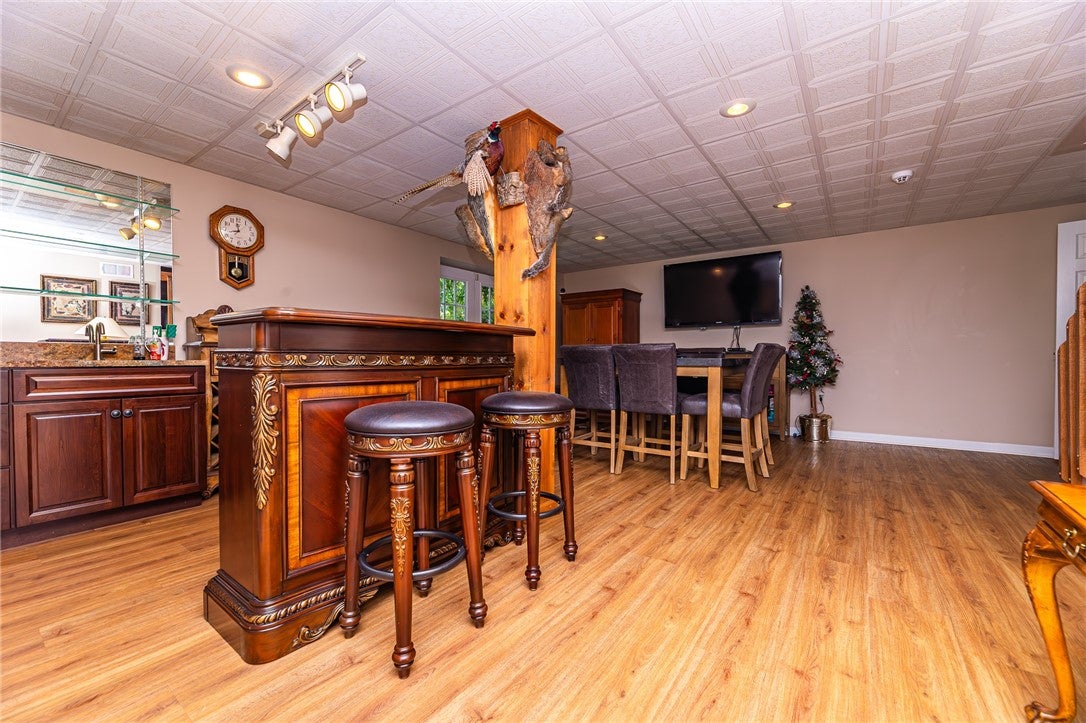 Valencia, Pennsylvania, 16059, United States, 4 Bedrooms Bedrooms, ,4 BathroomsBathrooms,Residential,Active,1922744