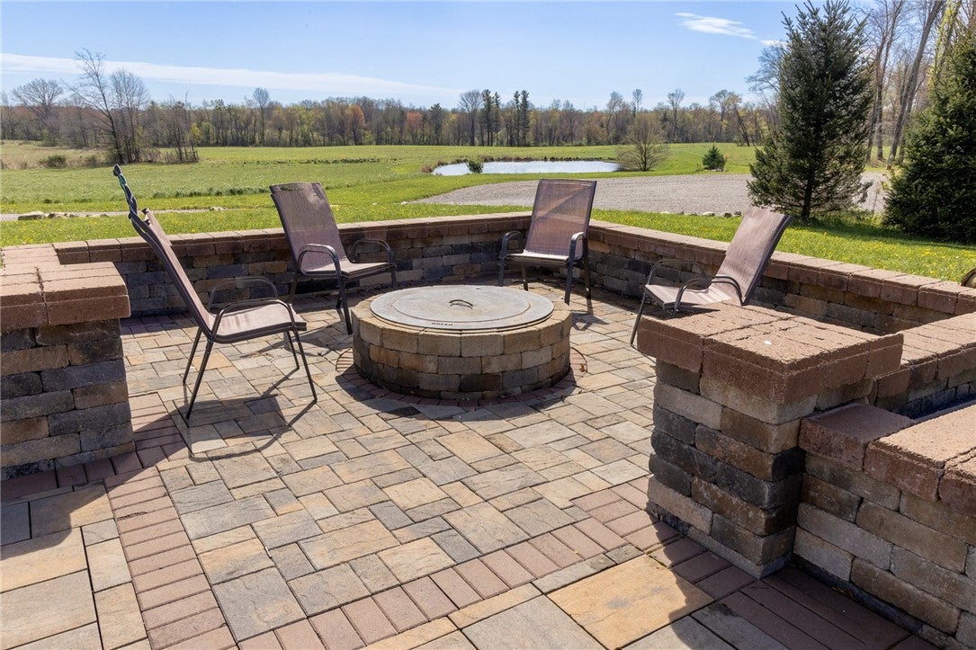 Mercer, Pennsylvania, 16137, United States, 3 Bedrooms Bedrooms, ,4 BathroomsBathrooms,Residential,Active,2040220