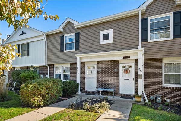 208 COUNTRYSIDE DR, MC KEES ROCKS, PA 15136 - Image 1