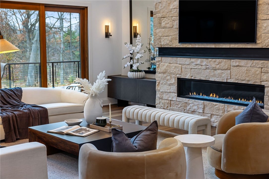 Wexford, Pennsylvania, 15090, United States, 5 Bedrooms Bedrooms, ,5 BathroomsBathrooms,Residential,Active,2006966