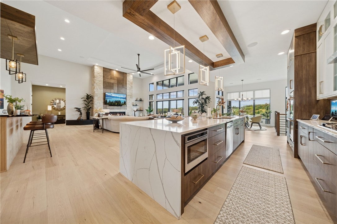 Greensburg, Pennsylvania, 15601, United States, 4 Bedrooms Bedrooms, ,5 BathroomsBathrooms,Residential,Active,1988789