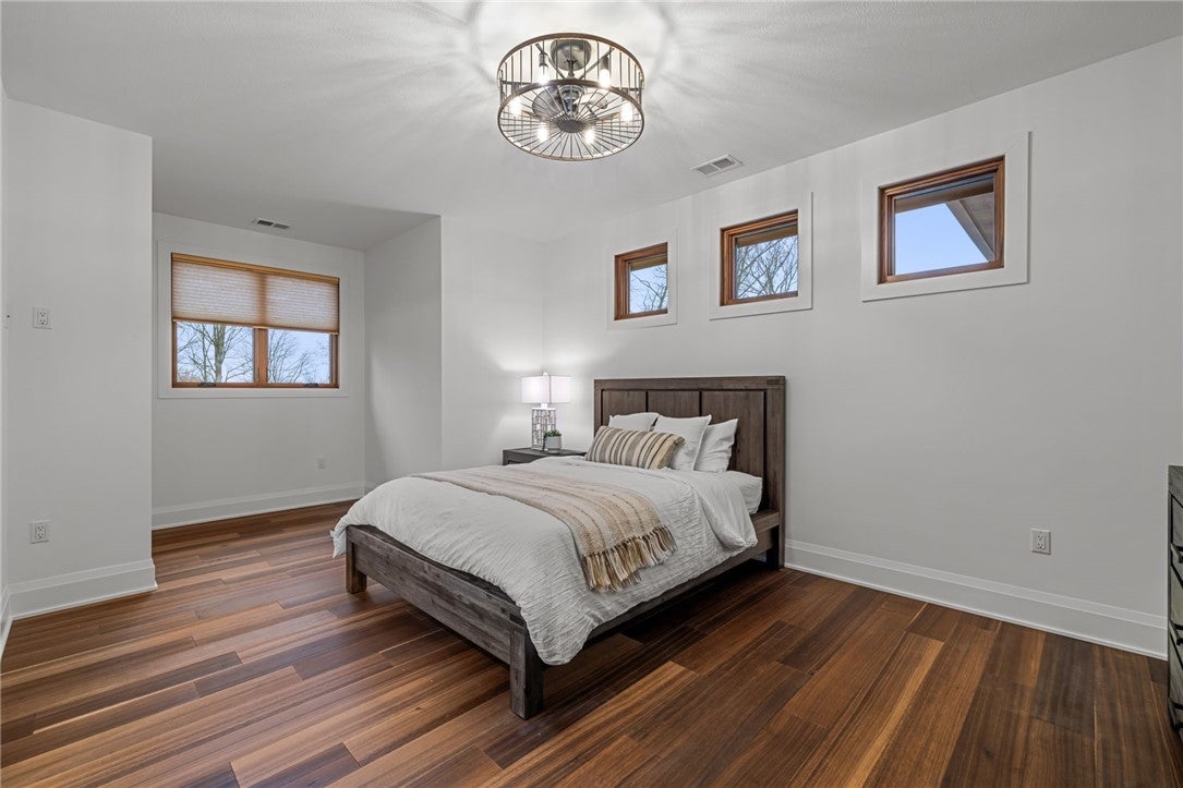 Wexford, Pennsylvania, 15090, United States, 5 Bedrooms Bedrooms, ,5 BathroomsBathrooms,Residential,Active,2006966