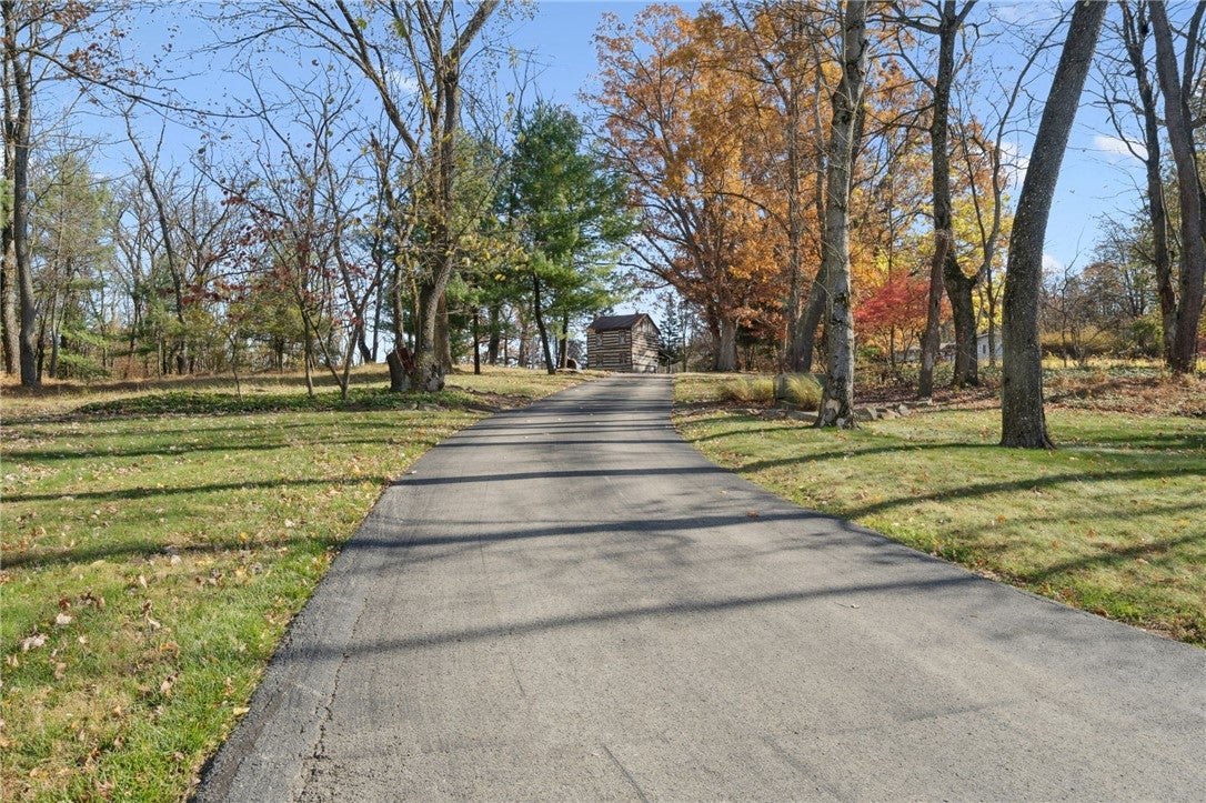 Murrysville, Pennsylvania, 15668, United States, 4 Bedrooms Bedrooms, ,5 BathroomsBathrooms,Residential,Active,1989780
