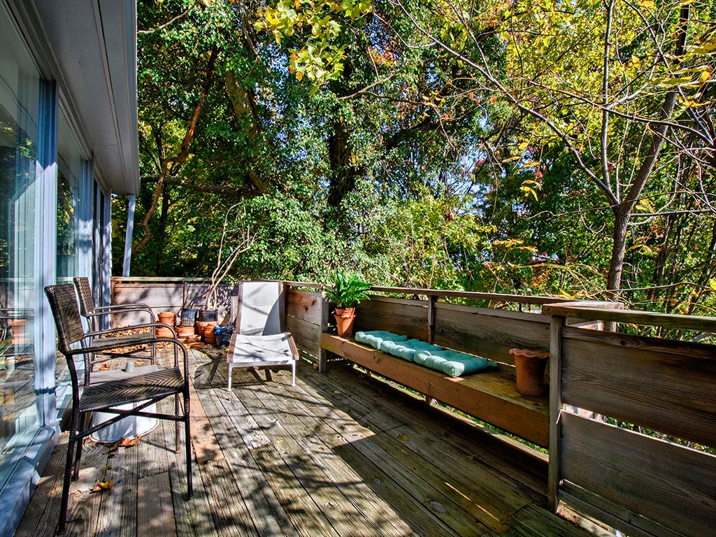 Pittsburgh, Pennsylvania, 15232, United States, 3 Bedrooms Bedrooms, ,2 BathroomsBathrooms,Residential,Active,1905131