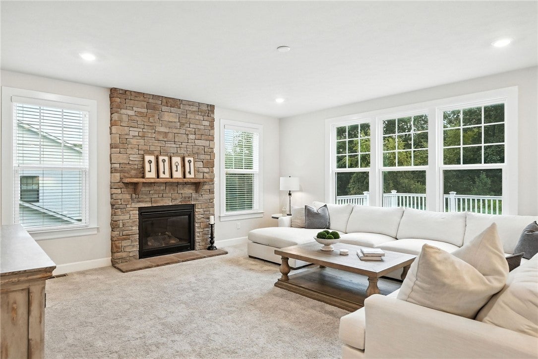 Wexford, Pennsylvania, 15090, United States, 4 Bedrooms Bedrooms, ,5 BathroomsBathrooms,Residential,Active,1934785