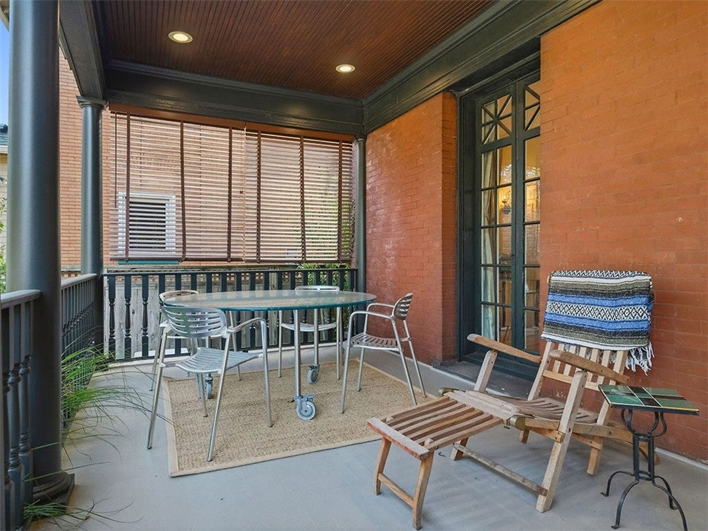 Pittsburgh, Pennsylvania, 15217, United States, 4 Bedrooms Bedrooms, ,3 BathroomsBathrooms,Residential,Active,1969666