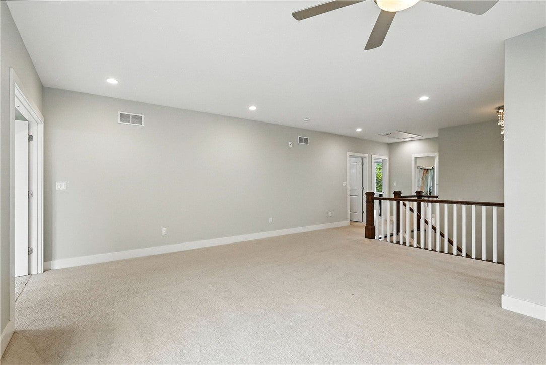 Pittsburgh, Pennsylvania, 15217, United States, 4 Bedrooms Bedrooms, ,5 BathroomsBathrooms,Residential,Active,1936146