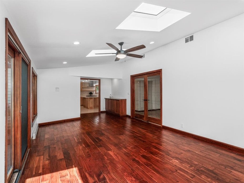 Pittsburgh, Pennsylvania, 15241, United States, 4 Bedrooms Bedrooms, ,5 BathroomsBathrooms,Residential,Active,1926915