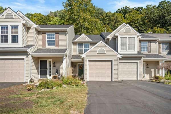 227 COMMONS DR, OAKMONT, PA 15139 - Image 1