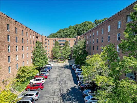 302 FOX CHAPEL RD APT 302, PITTSBURGH, PA 15238 - Image 1