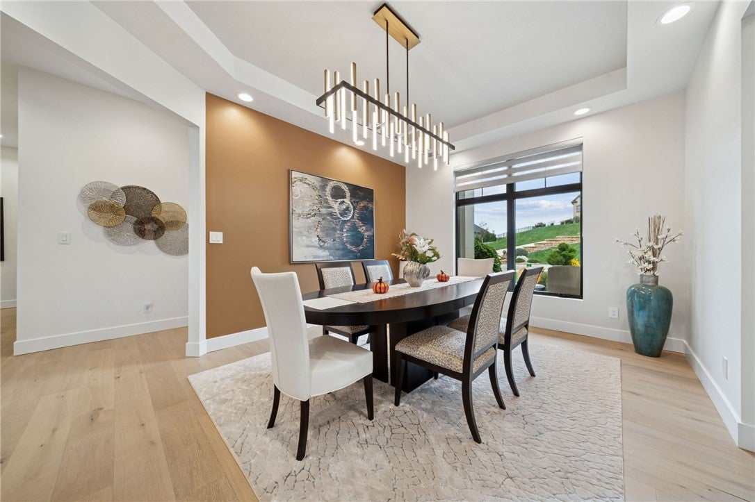 Greensburg, Pennsylvania, 15601, United States, 4 Bedrooms Bedrooms, ,5 BathroomsBathrooms,Residential,Active,1988789