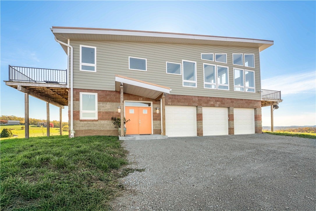 Smithton, Pennsylvania, 15479, United States, 4 Bedrooms Bedrooms, ,3 BathroomsBathrooms,Residential,Active,1971776