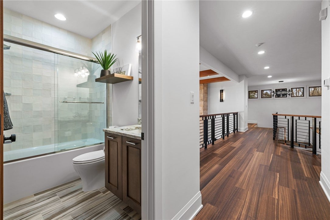 Wexford, Pennsylvania, 15090, United States, 5 Bedrooms Bedrooms, ,5 BathroomsBathrooms,Residential,Active,2006966