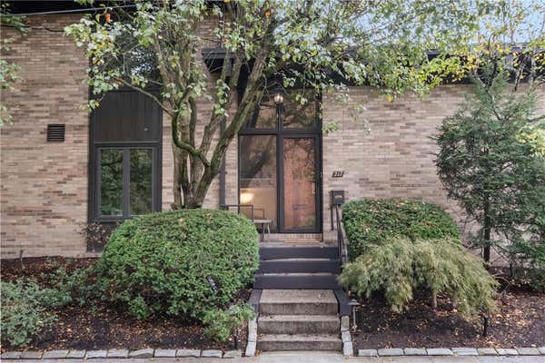 217 S LANG AVE, PITTSBURGH, PA 15208 - Image 1