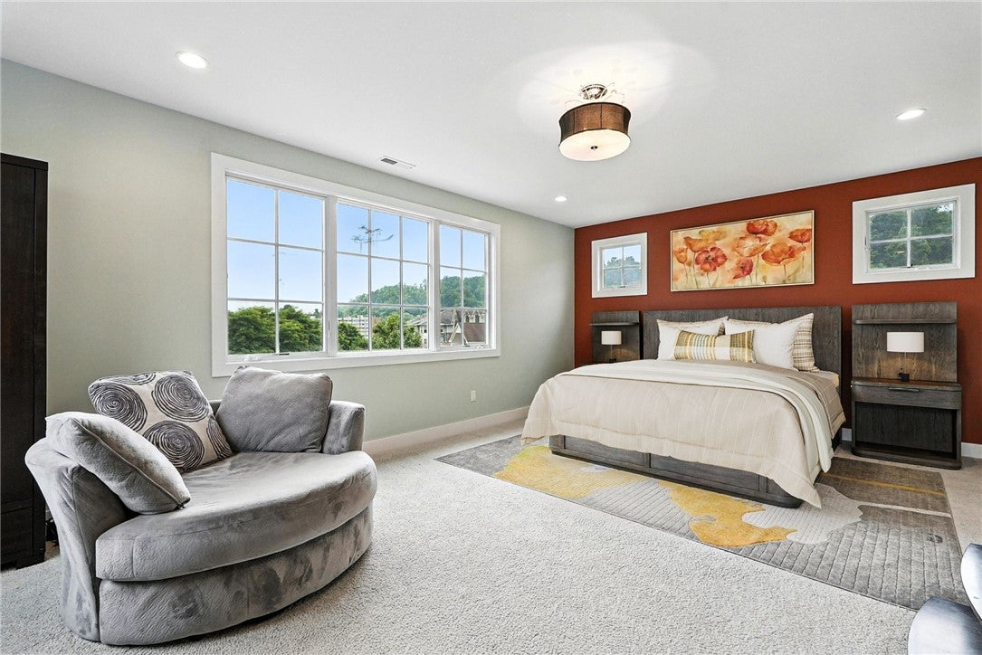 Pittsburgh, Pennsylvania, 15217, United States, 4 Bedrooms Bedrooms, ,5 BathroomsBathrooms,Residential,Active,1936146