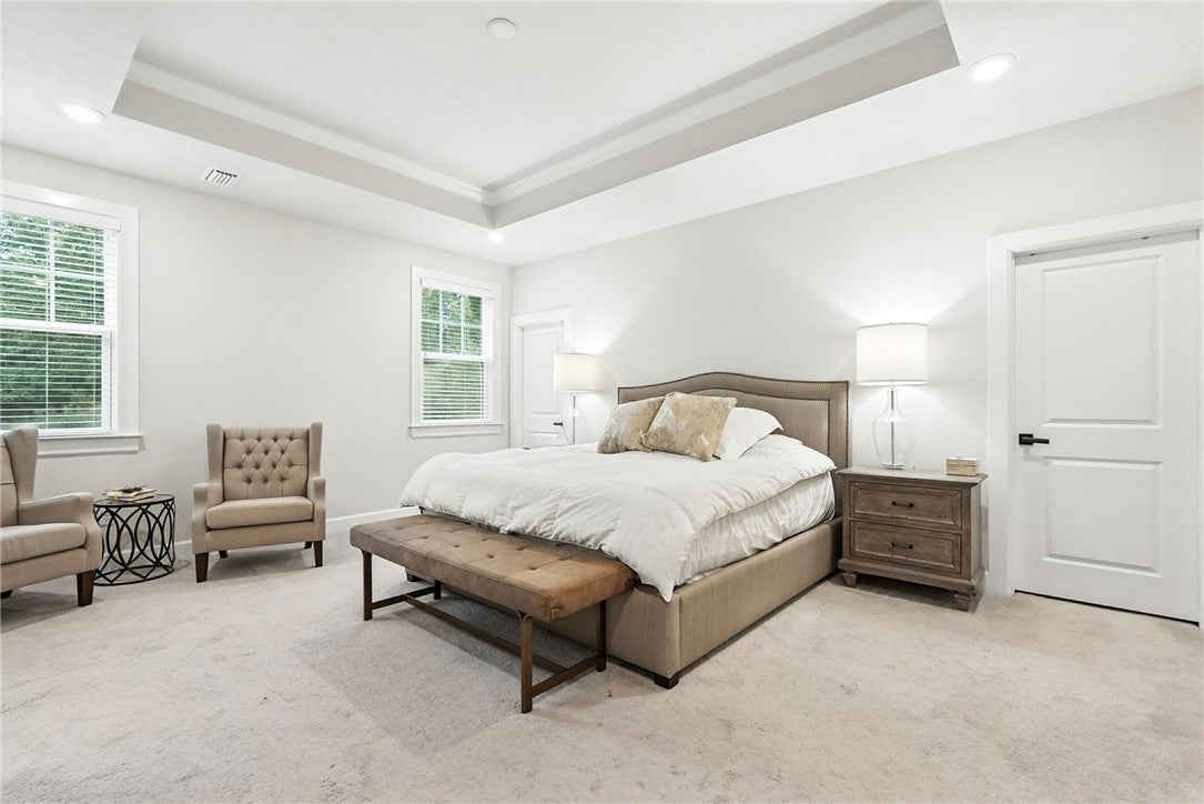 Wexford, Pennsylvania, 15090, United States, 4 Bedrooms Bedrooms, ,5 BathroomsBathrooms,Residential,Active,1934785