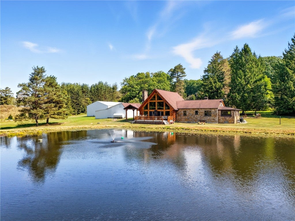 Emlenton, Pennsylvania, 16373, United States, 3 Bedrooms Bedrooms, ,3 BathroomsBathrooms,Residential,Active,1945255