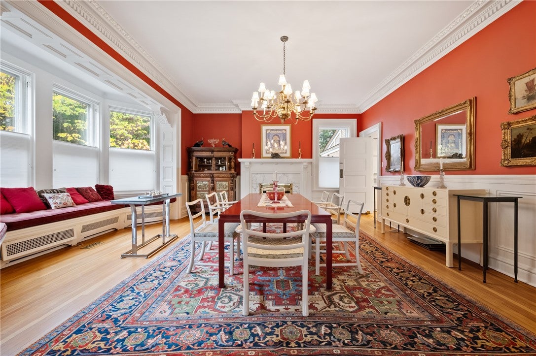 Pittsburgh, Pennsylvania, 15232, United States, 8 Bedrooms Bedrooms, ,6 BathroomsBathrooms,Residential,Active,1973278