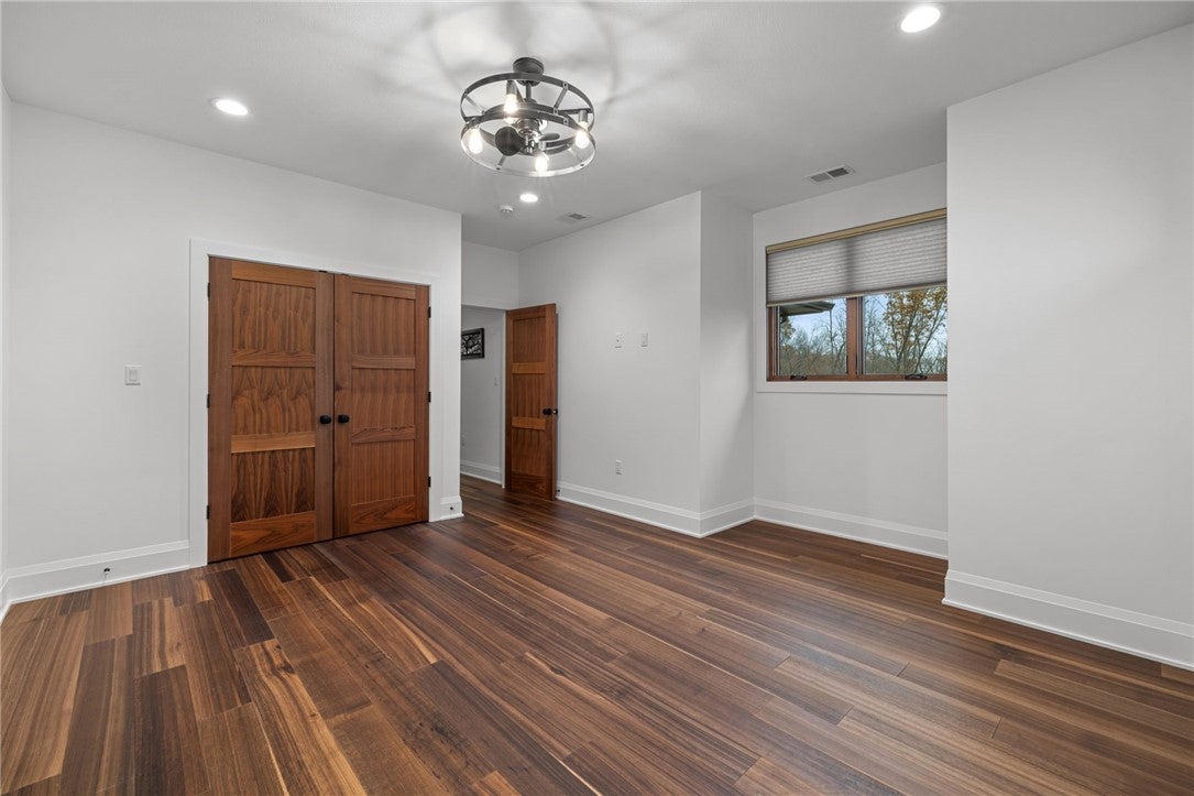 Wexford, Pennsylvania, 15090, United States, 5 Bedrooms Bedrooms, ,5 BathroomsBathrooms,Residential,Active,2006966