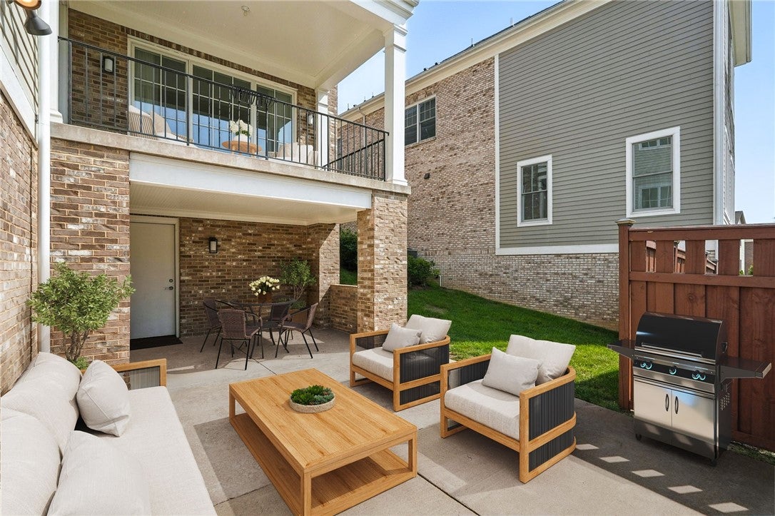 Pittsburgh, Pennsylvania, 15217, United States, 4 Bedrooms Bedrooms, ,5 BathroomsBathrooms,Residential,Active,1936146